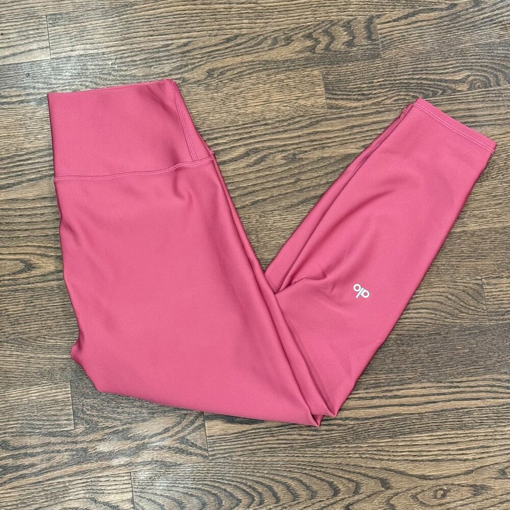 ALO Yoga High-Rise Leggings in Rose Pink